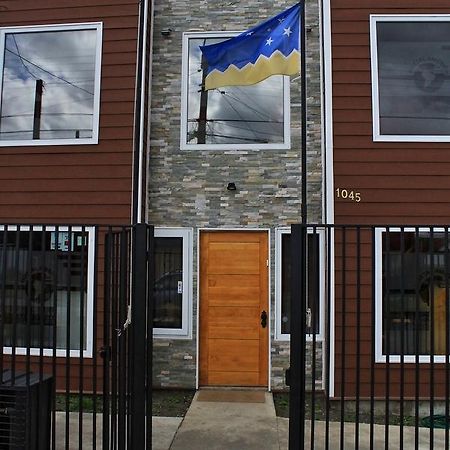 Hostal America En Puerto Natales Kültér fotó