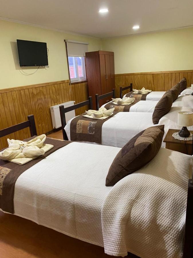 Hostal America En Puerto Natales Kültér fotó