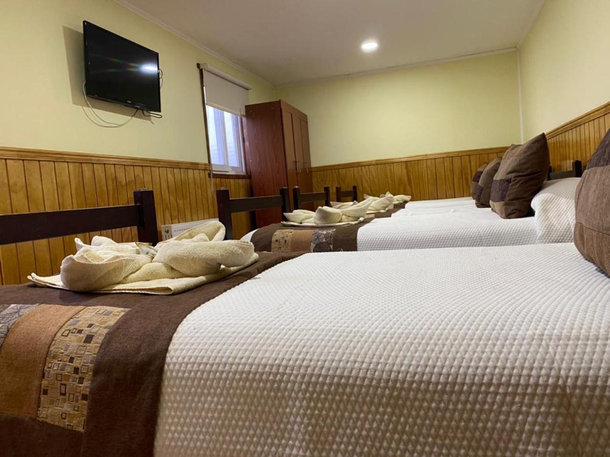 Hostal America En Puerto Natales Kültér fotó
