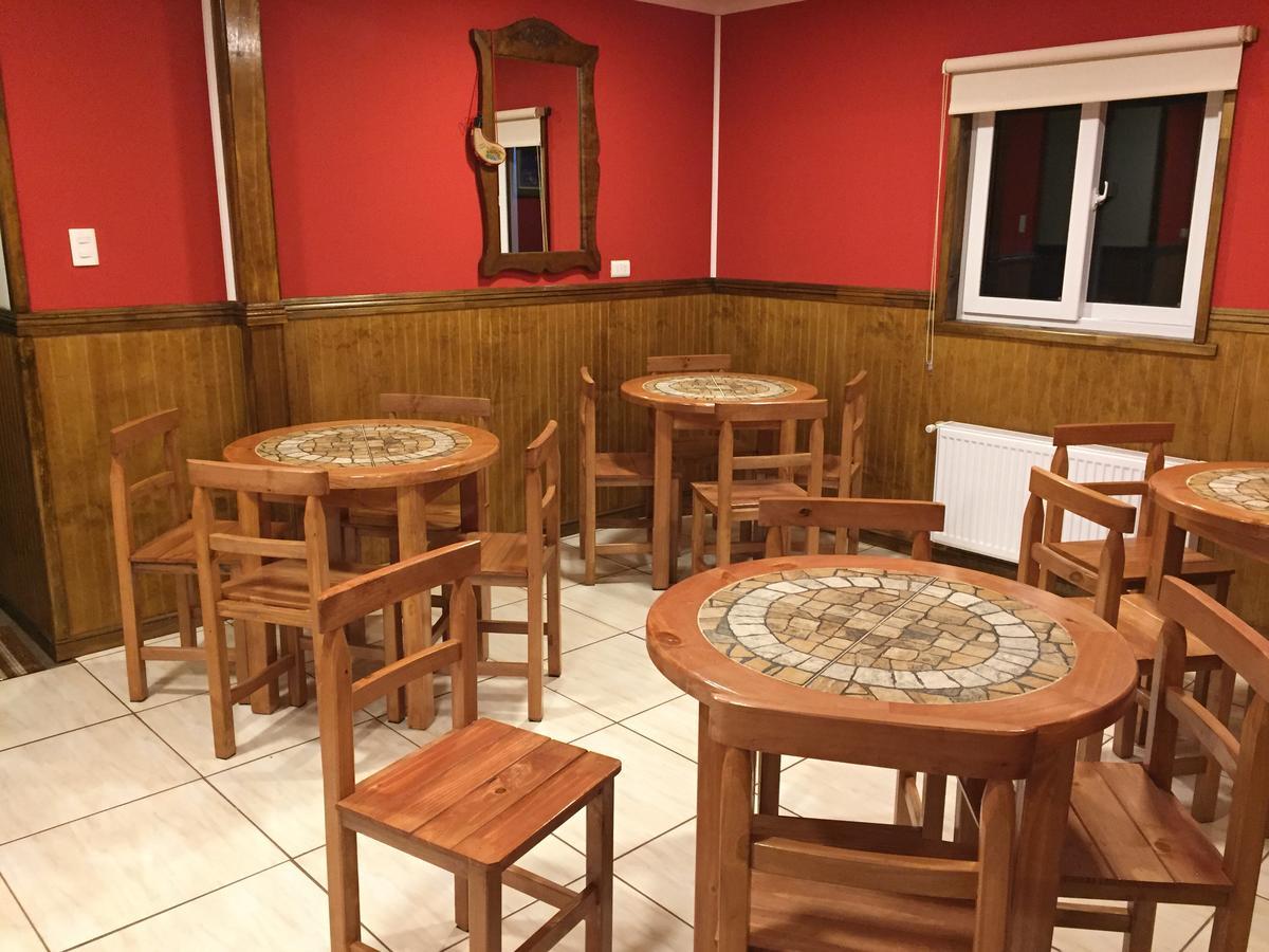 Hostal America En Puerto Natales Kültér fotó