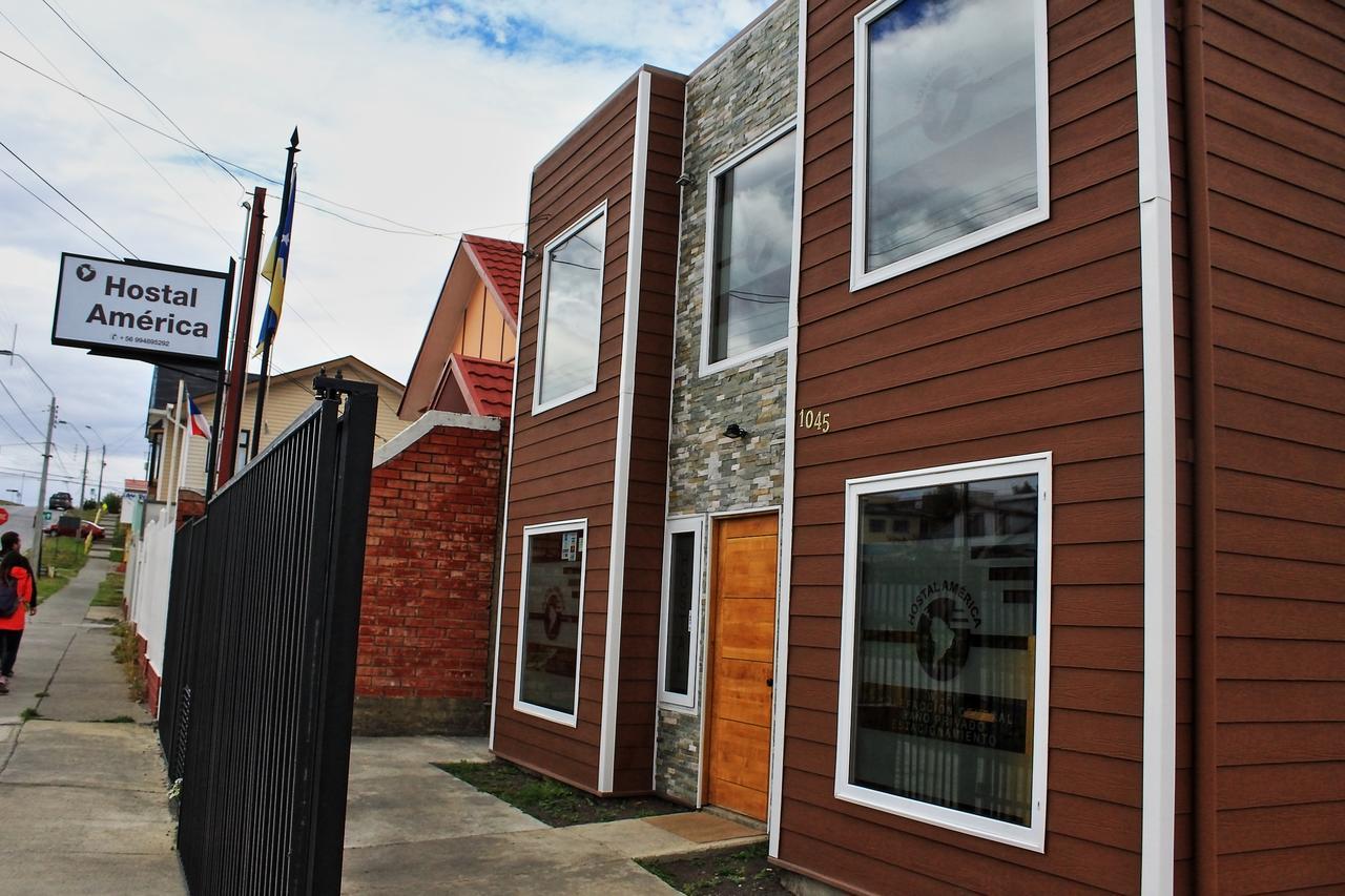 Hostal America En Puerto Natales Kültér fotó